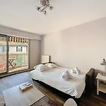 Agreable Grand T2 Confort Au Centre De Apartament