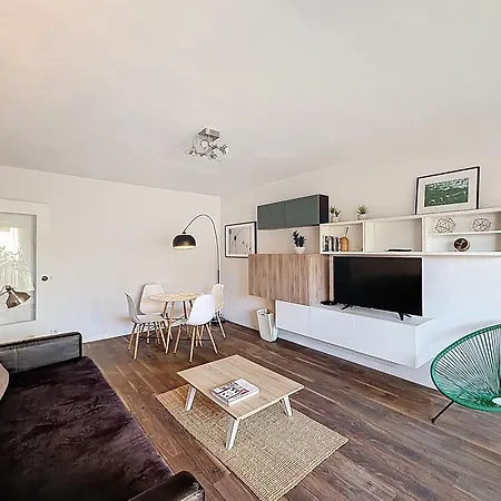 Appartement Grand T2 Confort Au Centre De Biarritz