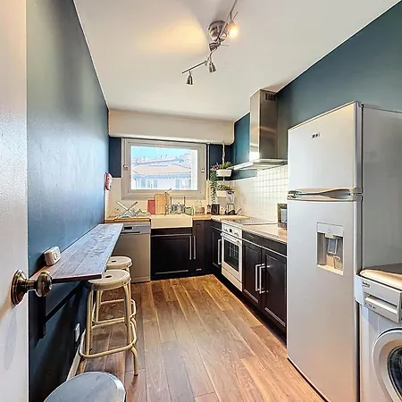 Grand T2 Confort Au Centre De * Biarritz