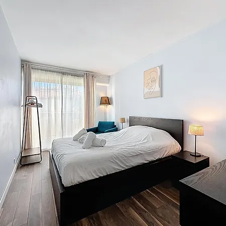 Appartement Grand T2 Confort Au Centre De *