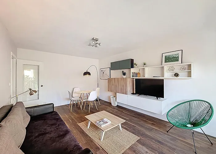 Apartment Agreable Grand T2 Confort Au Centre De Biarritz